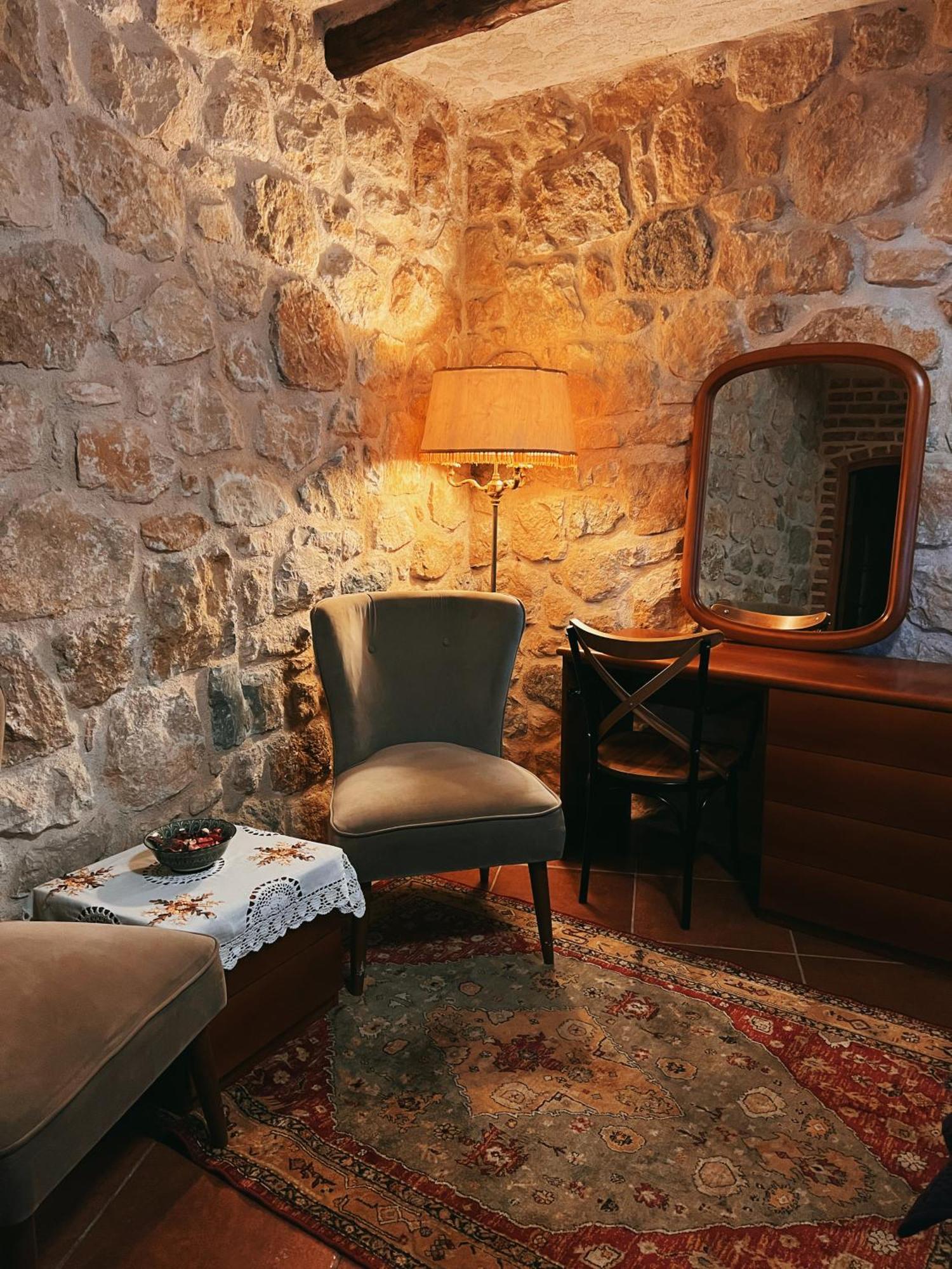 Chateau Fasel Tiranë Eksteriør bilde